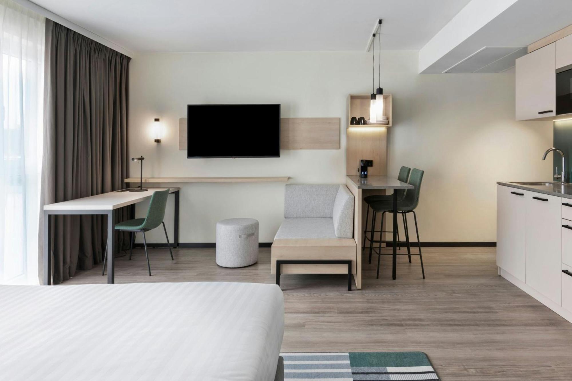 Residence Inn By Marriott Hamburg Altona Exteriör bild