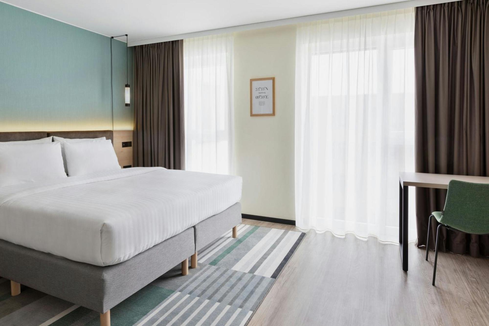 Residence Inn By Marriott Hamburg Altona Exteriör bild